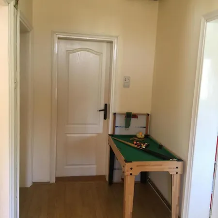 Zvezdica Apartment *