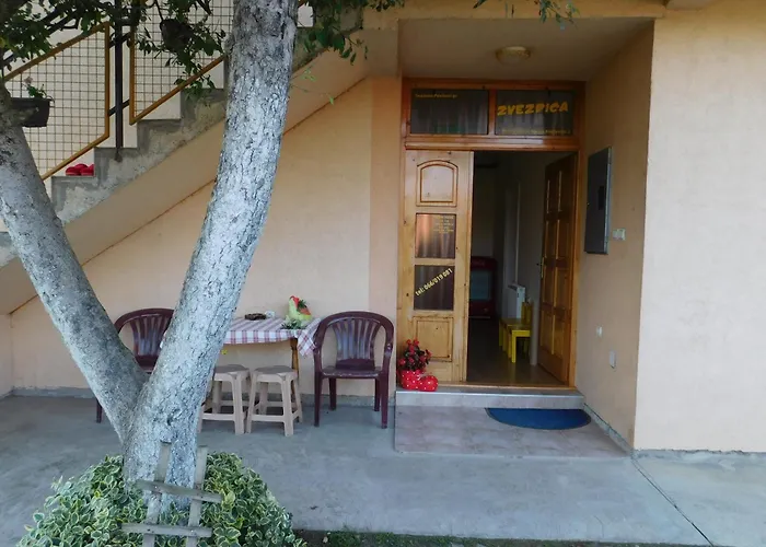 公寓 Zvezdica *